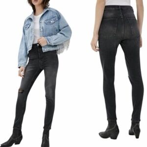 Free People We the Free Zuri Mom Jeans Dusty Roads Black Distressed. Size 24